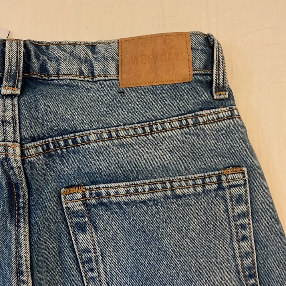 Weekday Jeans - Picture 6 of 6